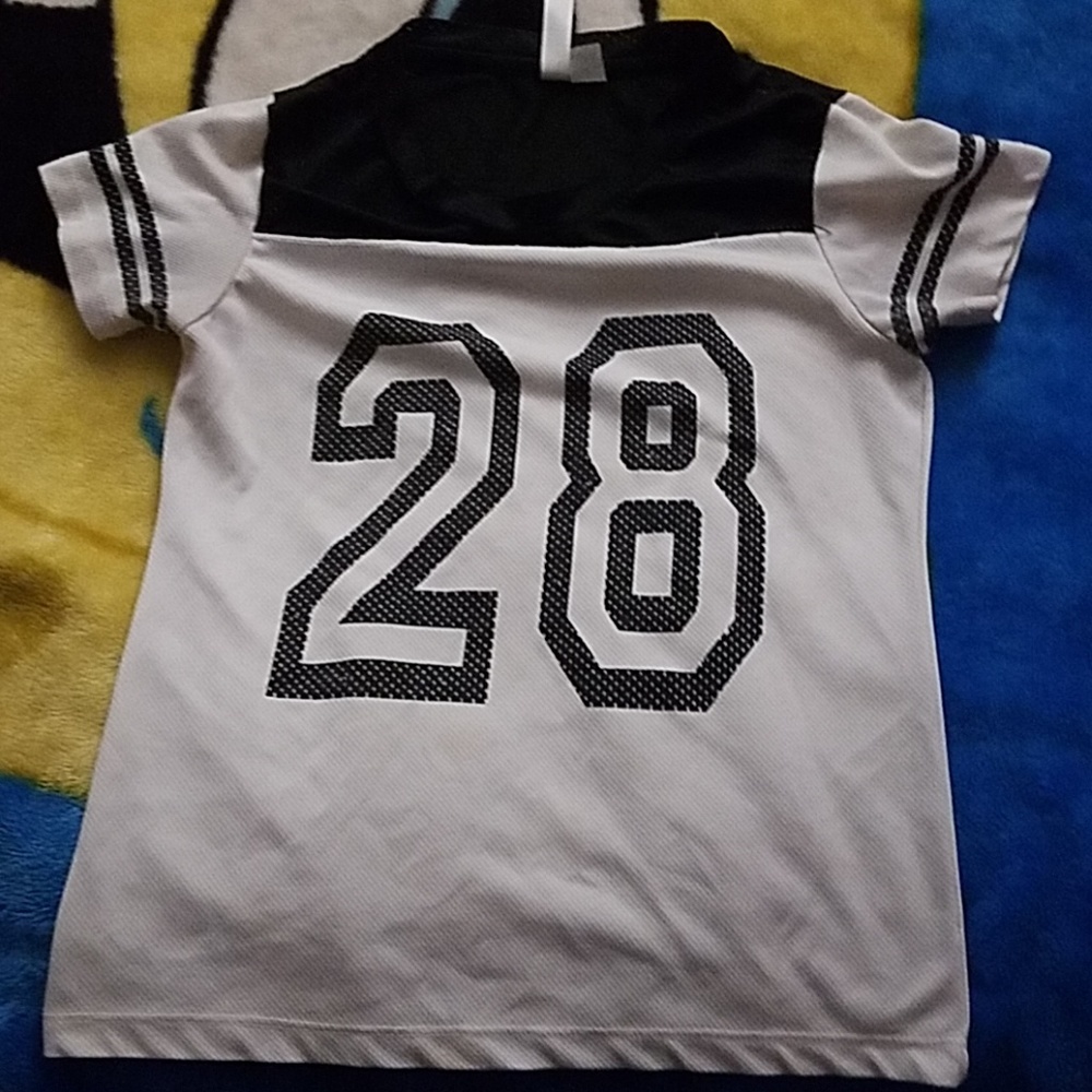 Sporty tee